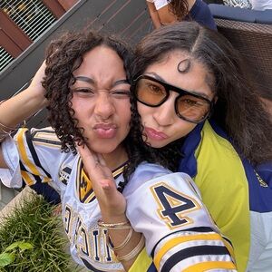 Meet your Posher, Taylor